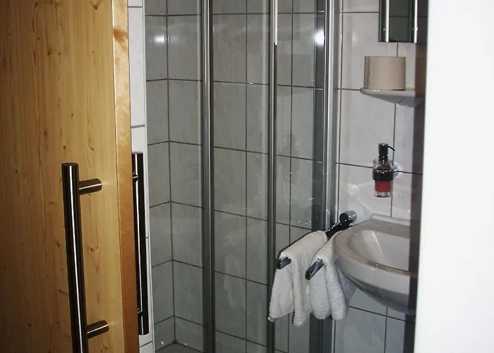 Roitner 3* ابينسي